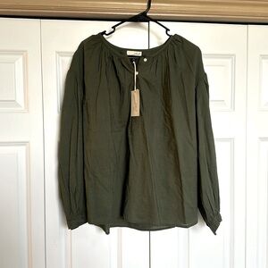 Long sleeve loose fitting blouse from universal threads. Never worn with tags.
